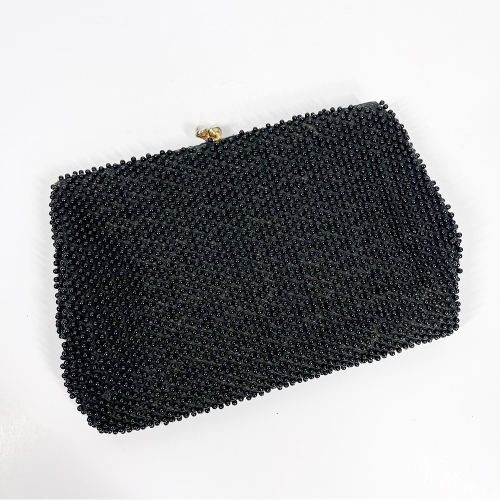 VINTAGE Black Beaded Clutch | Kiss closure